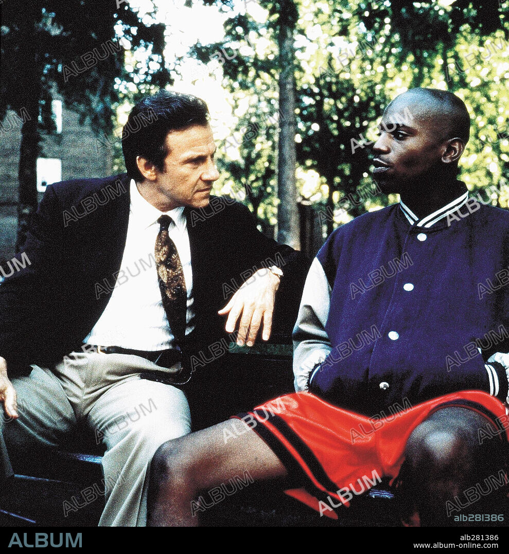 HARVEY KEITEL and MEKHI PHIFER in CLOCKERS, 1995, directed by SPIKE LEE. Copyright LEE, DAVID.