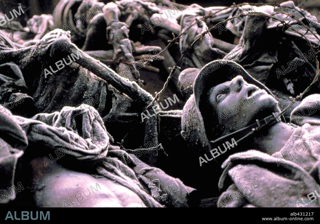 DEATHWATCH, 2002, directed by MICHAEL J. BASSETT. Copyright FILM & MUSIC ENTERTAINMENT/WILMA FILMS/APOLLO PROMEDIA FUND.
