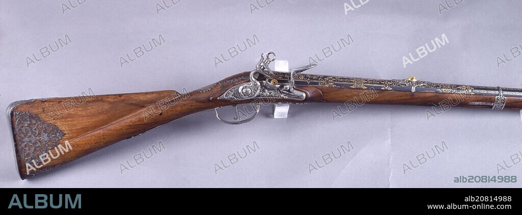 BIS NICOLAS. ARCABUZ DE CAZA DE ISABEL DE FARNESIO-1714/1726-NºINV K-136.