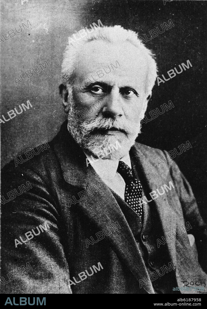 PABLO IGLESIAS POSSE (1850-1925) FUNDADOR DEL PARTIDO SOCIALISTA OBRERO ESPAÑOL.