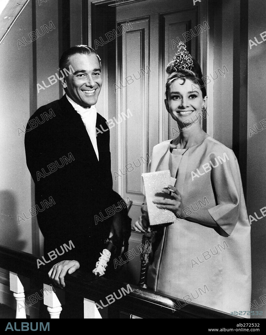 AUDREY HEPBURN y JOSE LUIS DE VILALLONGA en DESAYUNO CON DIAMANTES, 1961 (BREAKFAST AT TIFFANY'S), dirigida por BLAKE EDWARDS. Copyright PARAMOUNT PICTURES.