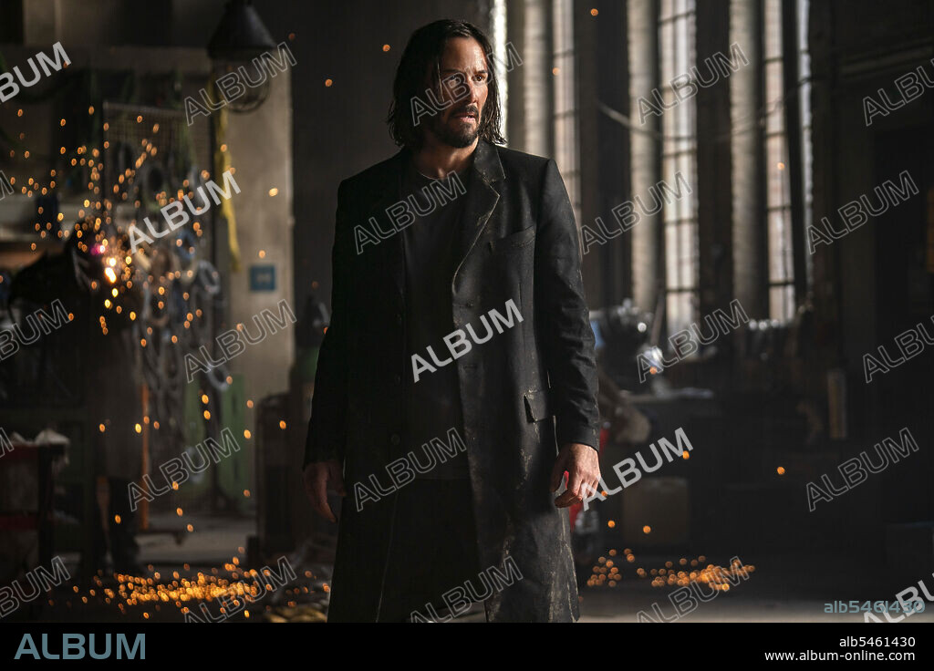 KEANU REEVES in THE MATRIX RESURRECTIONS, 2021, directed by LANA WACHOWSKI. Copyright Village Roadshow Pictures/NPV Entertainment/Silver Pictures/Warner Bros.
