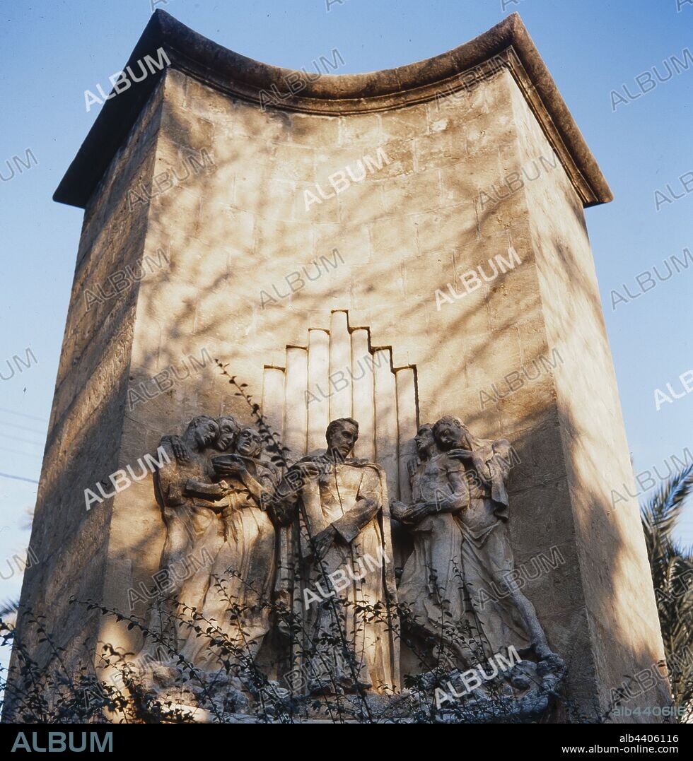LEONARDO BORRAS. Leonardo Borràs / Monument to Joan Baptista Cabanilles, 1956.