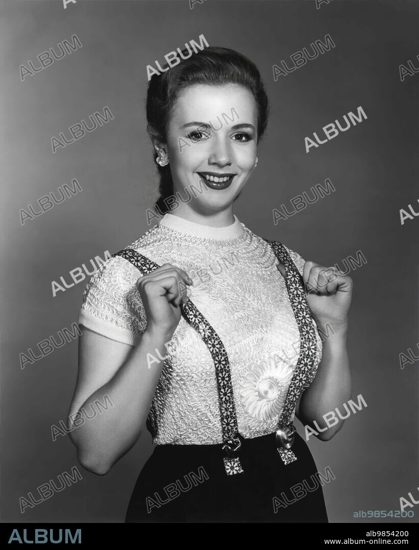 PIPER LAURIE.