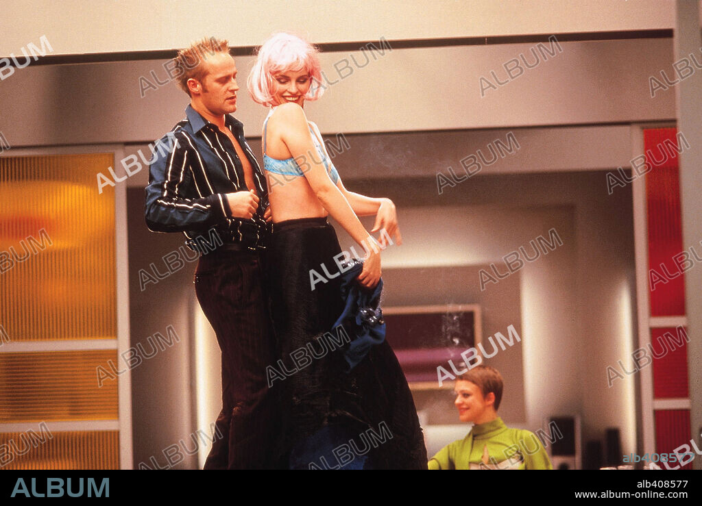 DESNUDOS, 2002 (NACKT), dirigida por DORIS DORRIE. Copyright FANES FILM/CANSTANTIN/MEGAHERZ TV FILM.