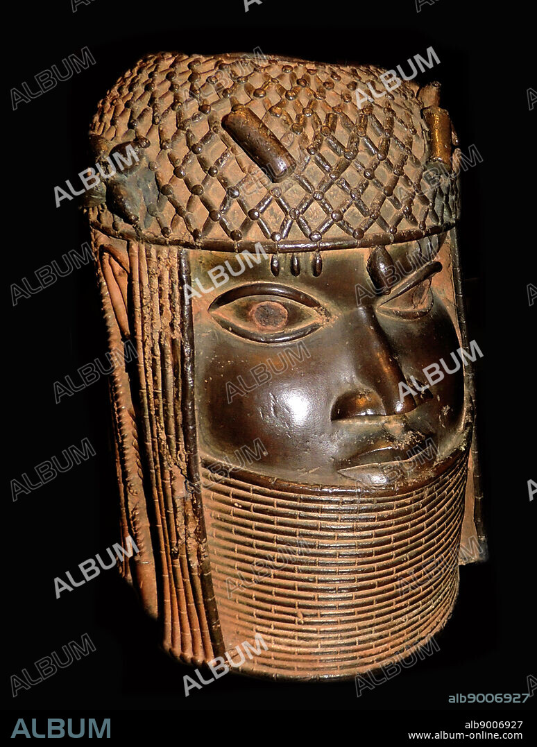 Head of an Oba, Cast brass, Benin, Nigeria, 18th century. Benin brass head belonging to the eighteenth century.