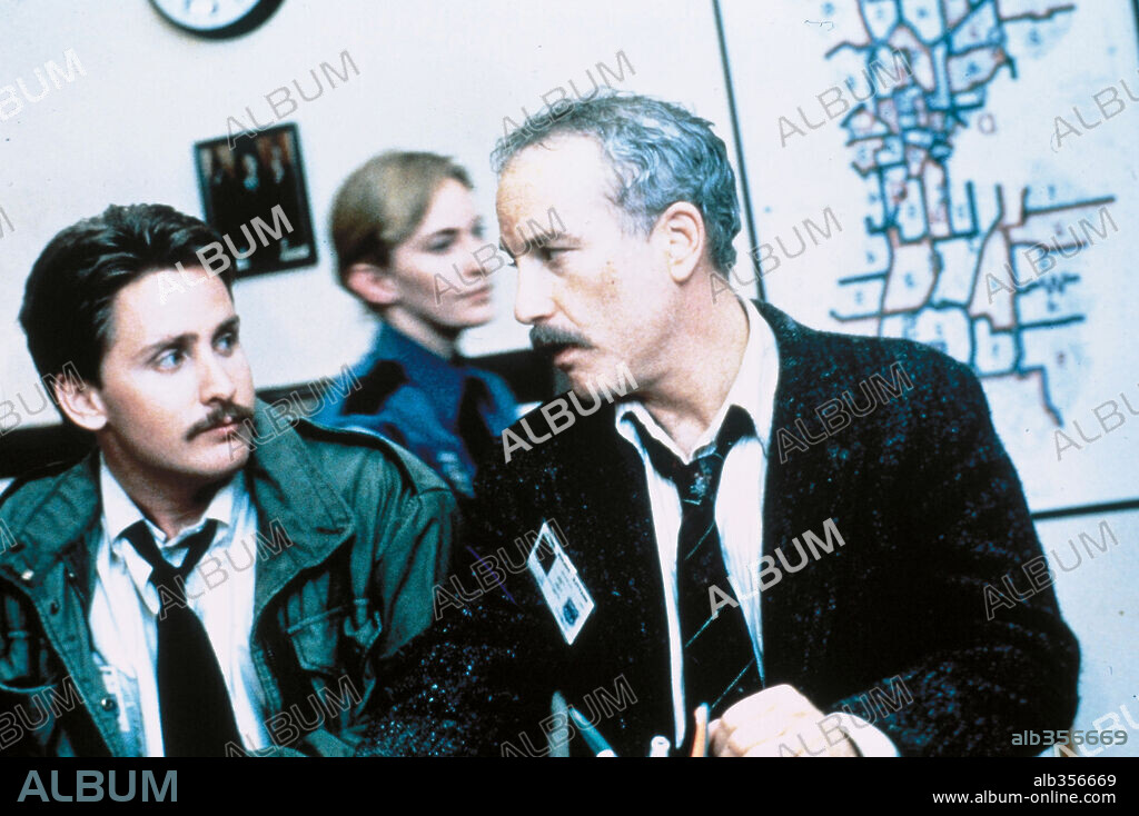 EMILIO ESTEVEZ and RICHARD DREYFUSS in ANOTHER STAKEOUT, 1993, directed by JOHN BADHAM. Copyright TOUCHSTONE PICTURES.