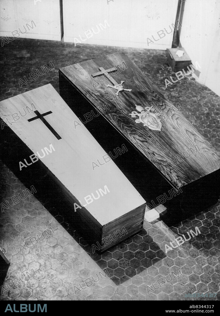 When A Pope Dies:-The Pope's body is laid in a triple coffin. The photo shows the inner, plain wooden coffin and the outer one made of precious wood. Between these two wooden ones there is a lead coffin. February 10, 1955. (Photo by Paul Popper Ltd.).
