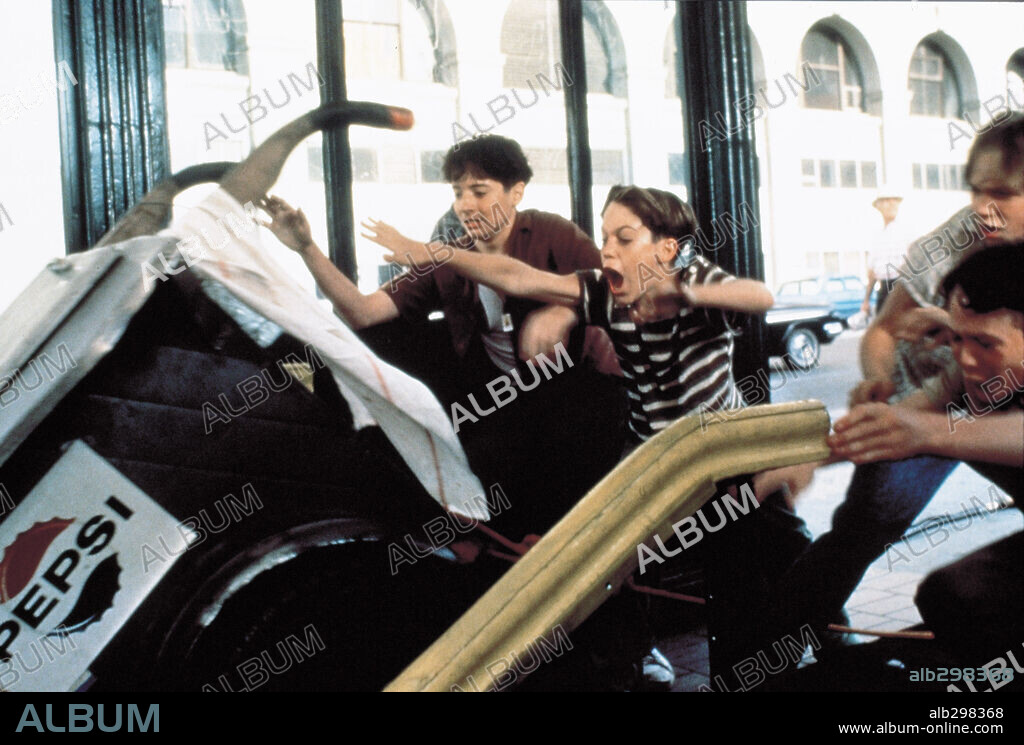 BRAD RENFRO, GEOFFREY WIGDOR, JOE PERRINO and JONATHAN TUCKER in SLEEPERS, 1996, directed by BARRY LEVINSON. Copyright PROPAGANDA FILMS/BALTIMORE PICTURES.