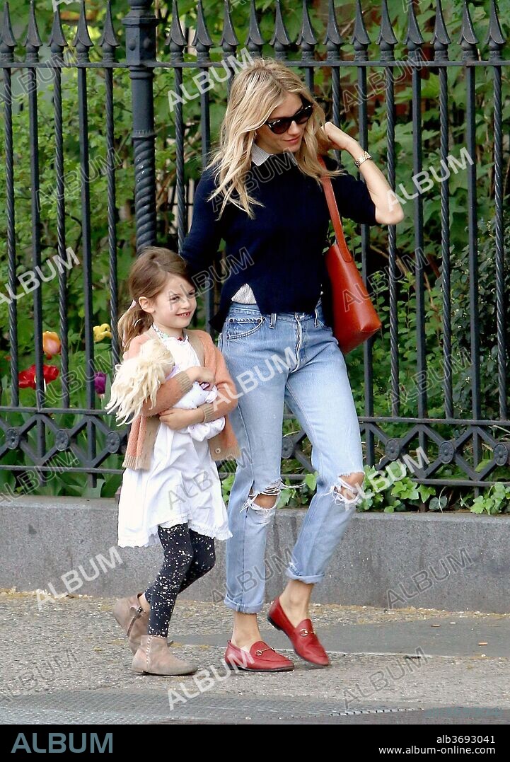 May 10, 2018 - New York, New York, United States - Actress Sienna Miller takes her daughter Marlowe Sturridge to school in the West Village on May 10 2018 in New York City. 10/05/2018