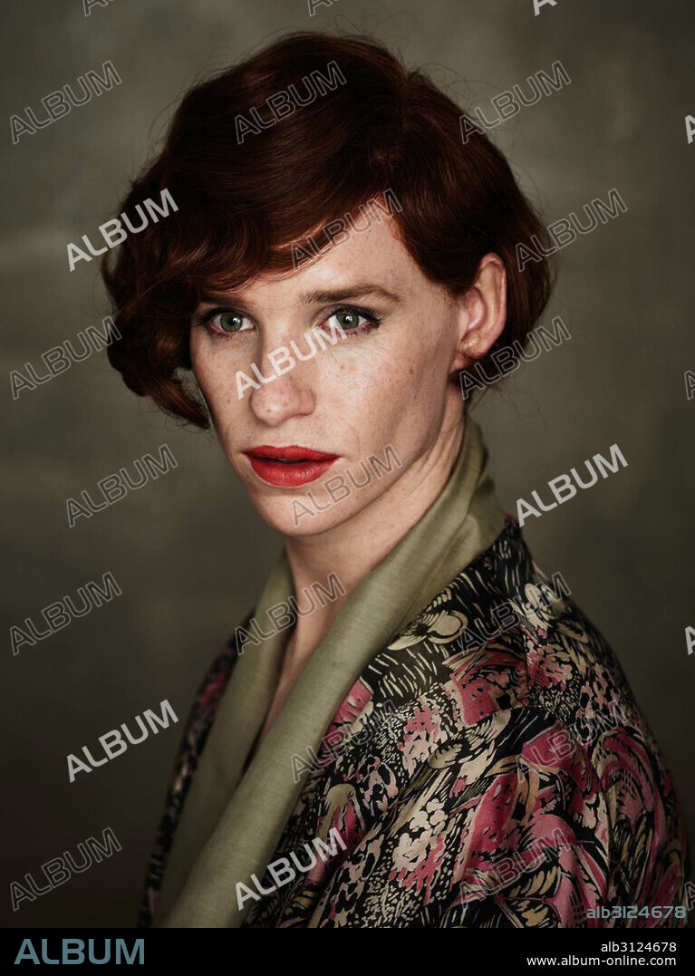 EDDIE REDMAYNE en LA CHICA DANESA, 2015 (THE DANISH GIRL), dirigida por TOM HOOPER. Copyright ARTEMIS PROD/PRETTY PICTURES/REVISION PICTURES/WORKING TITLE.