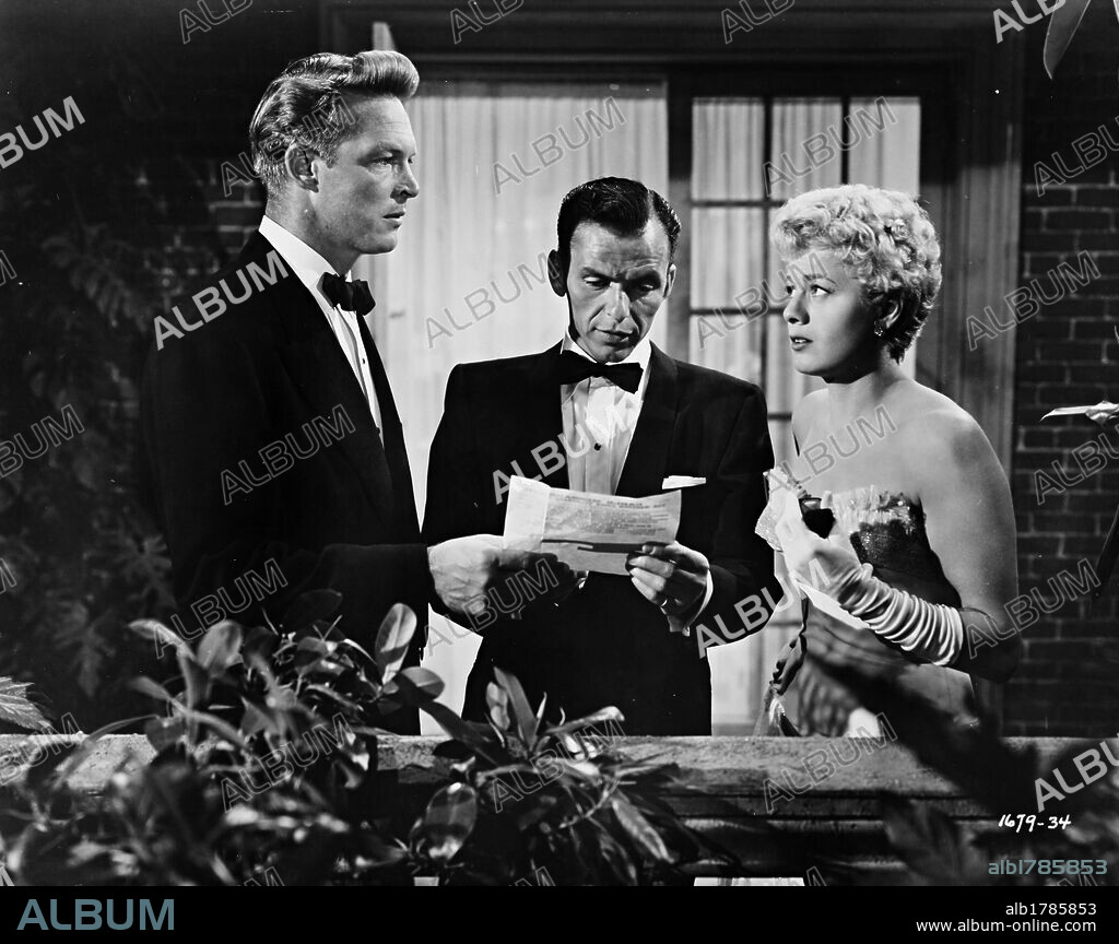 ALEX NICOL, FRANK SINATRA and SHELLEY WINTERS in MEET DANNY WILSON, 1951, directed by JOSEPH PEVNEY. Copyright UNIVERSAL PICTURES.