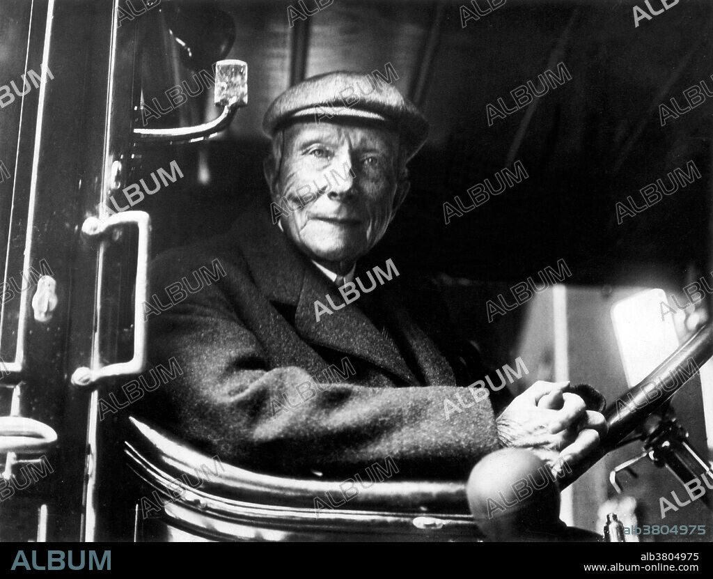 John Davison Rockefeller (July 8, 1839 - May 23, 1937) was an American industrialist and philanthropist. He founded Standard Oil in 1870 with his brother William, along with Henry Flagler, Jabez Bostwick, chemist Samuel Andrews, and a silent partner, Stephen Harkness. As kerosene and gasoline grew in importance, Rockefeller's wealth soared, and he became the world's richest man and the first American worth more than a billion dollars. Adjusting for inflation, he is often regarded as the richest person in history. He spent the last 40 years of his life in retirement. His fortune was mainly used to create the modern systematic approach of targeted philanthropy. He was able to do this through the creation of foundations that had a major effect on medicine, education, and scientific research. His foundations pioneered the development of medical research, and were instrumental in the eradication of hookworm and yellow fever. He is also the founder of both the University of Chicago and Rockefeller University. He was a devoted Northern Baptist and adhered to total abstinence from alcohol and tobacco throughout his life. He died of arteriosclerosis in 1937, two months shy of his 98th birthday. No photographer credited, dated 1912.