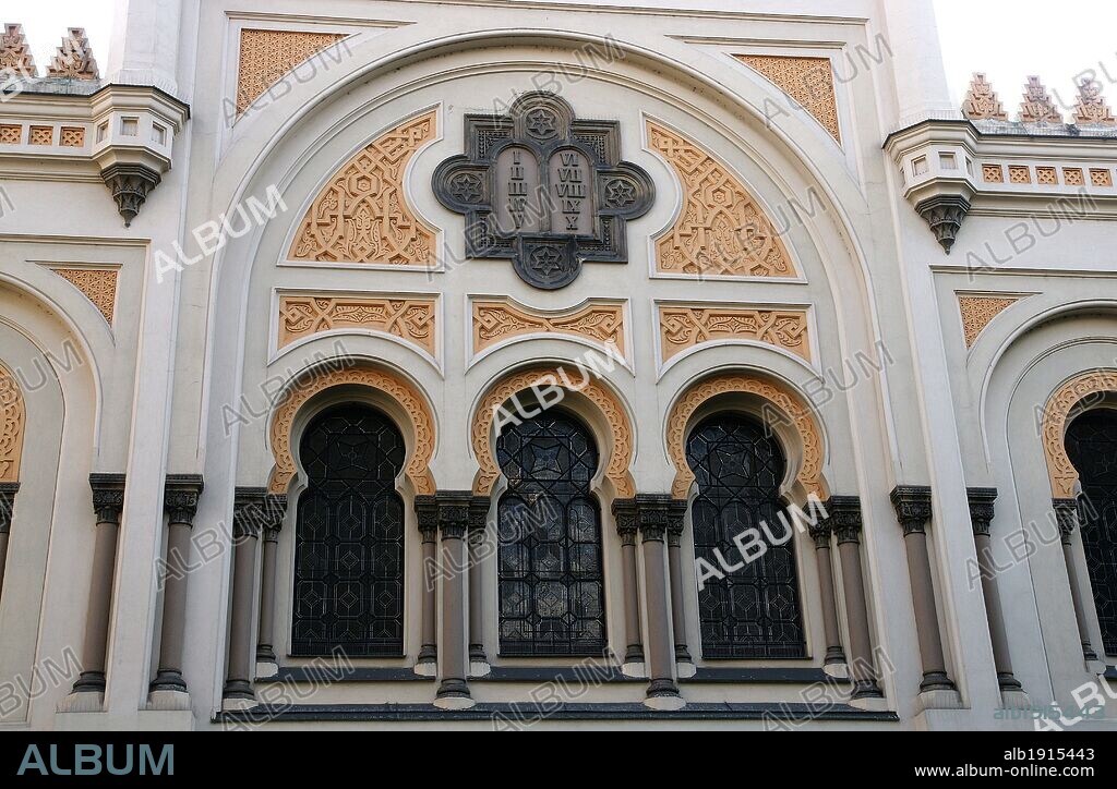 Czech Republic. Prague. Jewish Town. Spanish Synagogue. Built in Moorish Revival style by architects, Josef Niklas (1817-1877) and Ignac Ullmann (1822-1897) between 1868-1893. Rebuilt in 1990. Detail of the facade.