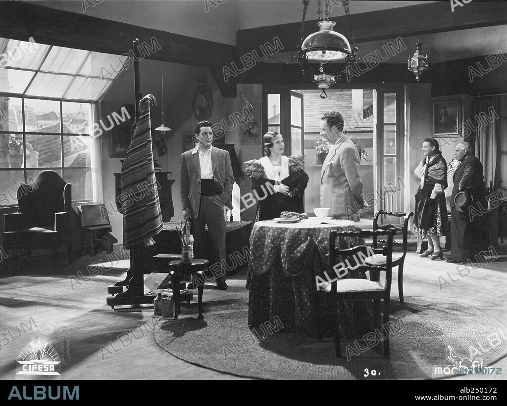 ESTRELLITA CASTRO in LA PATRIA CHICA, 1943, directed by FERNANDO DELGADO. Copyright MARTA FILMS.