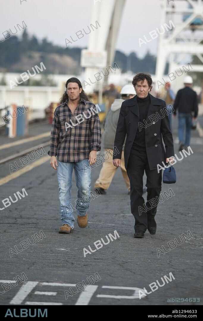 CHRISTIAN KANE and TIMOTHY HUTTON in LEVERAGE-TV, 2008. Copyright ELECTRIC ENTERTAINMENT.
