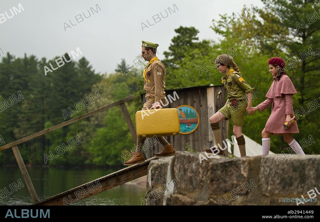 JARED GILMAN, JASON SCHWARTMAN und KARA HAYWARD in MOONRISE KINGDOM, 2012, unter der Regie von WES ANDERSON. Copyright INDIAN PAINTBRUSH.