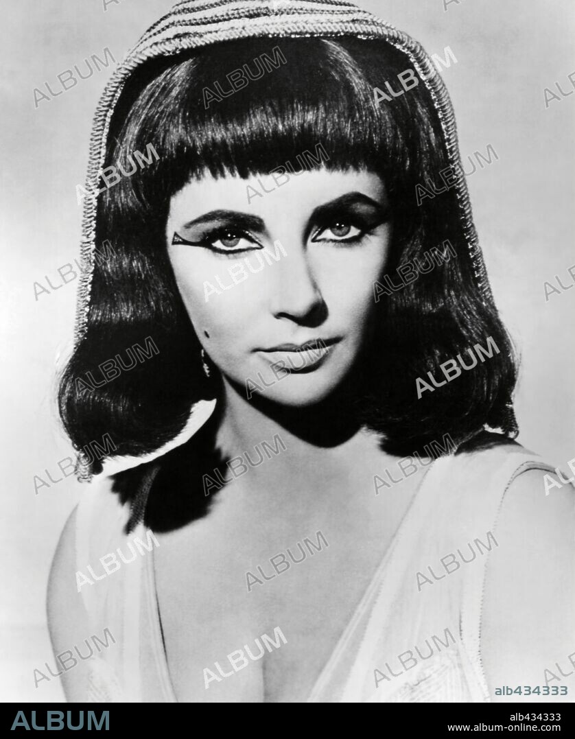 Cleopatra VII Pharaoh and ELIZABETH TAYLOR. ELIZABETH TAYLOR in CLEOPATRA (1963), directed by JOSEPH L. MANKIEWICZ. Copyright 20TH CENTURY FOX.