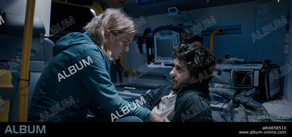 IBEN AKERLIE y NAT WOLFF en MORTAL, 2020, dirigida por ANDRE OVREDAL. Copyright 42/AUTOMATIK ENT/ELDORADO FILM/NORDISK FILM PROD AS.
