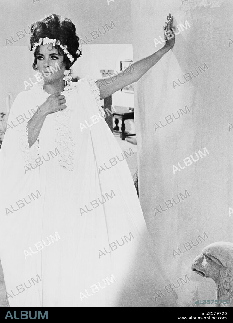 ELIZABETH TAYLOR in BOOM!, 1968 (BOOM), directed by JOSEPH LOSEY. Copyright UNIVERSAL PICTURES.