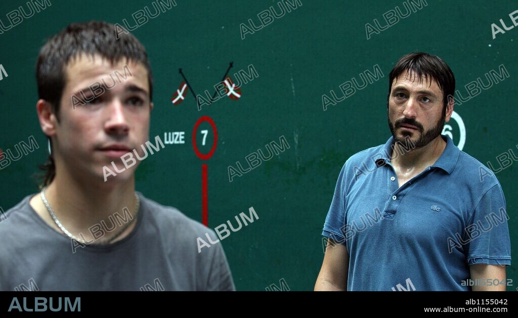 CARMELO GOMEZ y JUAN JOSE BALLESTA en LA CASA DE MI PADRE, 2008, dirigida por GORKA MERCHAN. Copyright media films/ montfort producciones/ videntia frames.