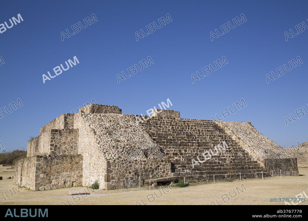 Building J, Observatory, Monte Alban, UNESCO World Heritage Site, Oaxaca, Mexico, North America.
