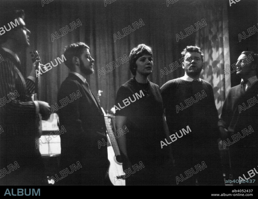 The Ian Campbell Folk Group, Cecil Sharp House, London, c1960s. Dave Swarbrick (second from left, Ian Campbell (second from right), and his sister Lorna Campbell.