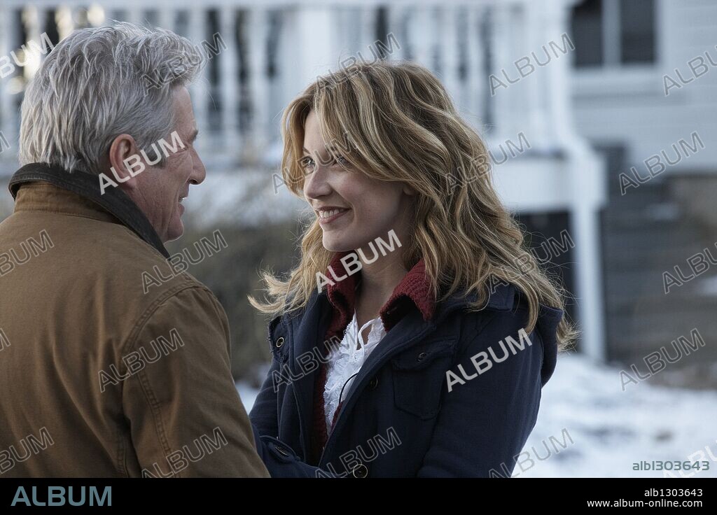 RICHARD GERE y SARAH ROEMER en SIEMPRE A TU LADO: HACHIKO, 2009 (HACHIKO: A DOG'S STORY), dirigida por LASSE HALLSTROM. Copyright GRAND ARMY ENTERTAINMENT.
