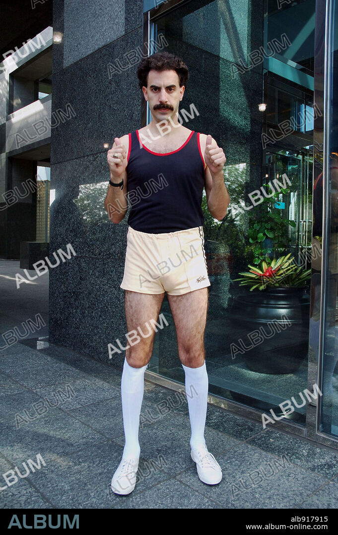 SACHA BARON COHEN in BORAT: CULTURAL LEARNINGS OF AMERICA FOR MAKE BENEFIT GLORIOUS NATION OF KAZAKHSTAN, 2006, directed by LARRY CHARLES. Copyright GOLD/MILLER PRODUCTIONS.