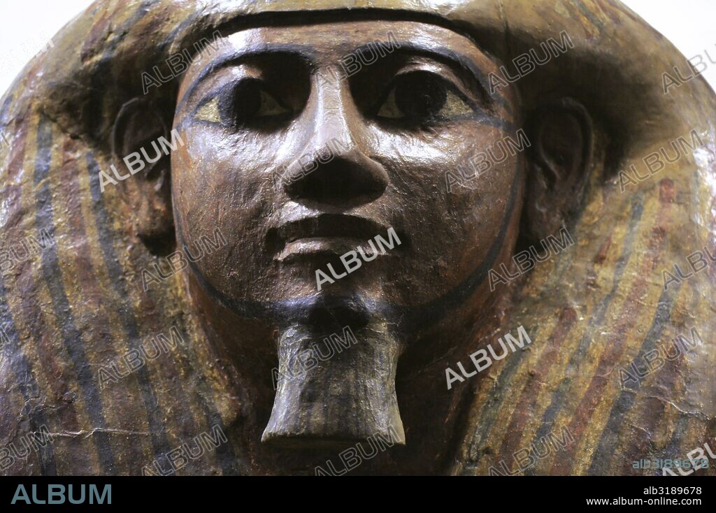 Arte Egipcio. Egipto. Sarcófago de madera perteneciente a un sacerdote. Detalle. Siglo X a. C. Tercer Período Intermedio. The State Hermitage Museum. San Petersburgo. Rusia.