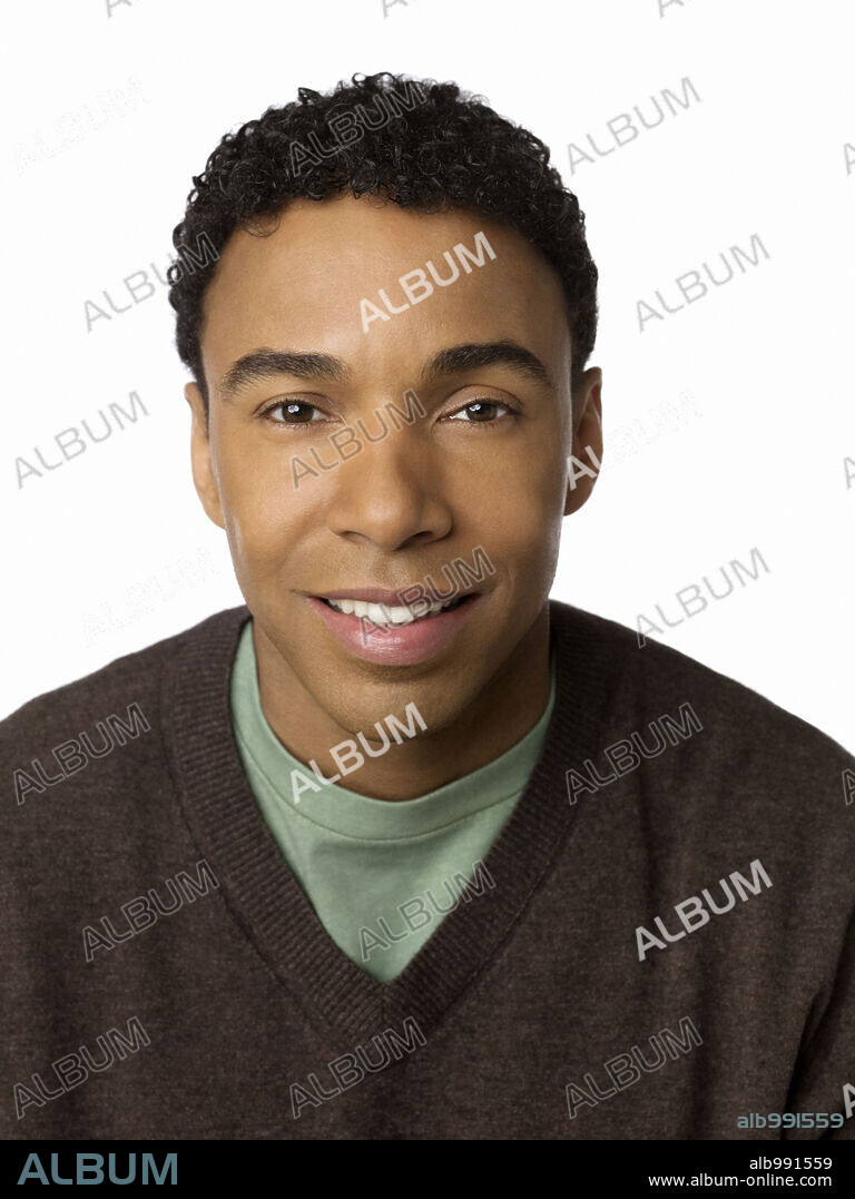 ALLEN PAYNE in HOUSE OF PAYNE, 2006 (HOUSE OF PAYNE-TV), directed by TYLER PERRY. Copyright DEBMAR-MERCURY.