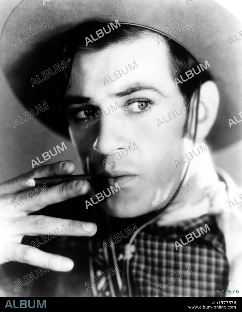 GARY COOPER en EL VIRGINIANO, 1929 (THE VIRGINIAN), dirigida por VICTOR FLEMING. Copyright PARAMOUNT PICTURES.