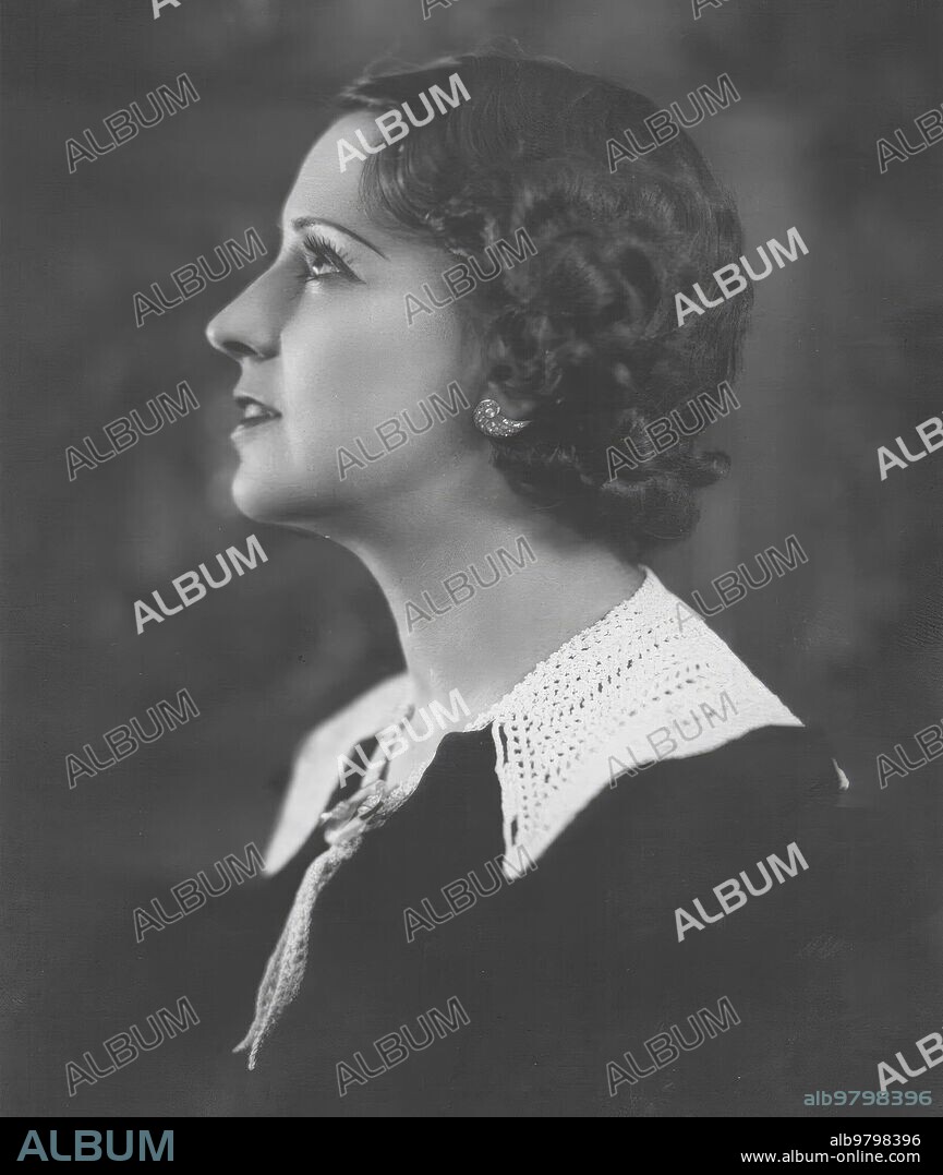 1936. In the Image, the actress Pepita Díaz Artigas.