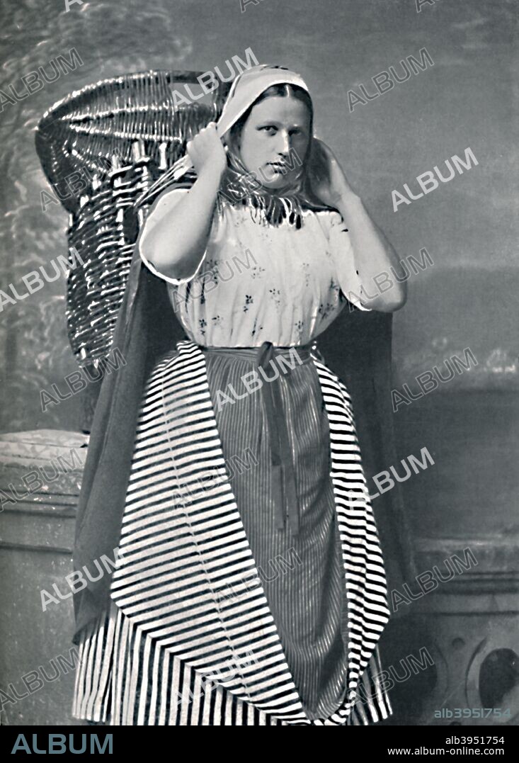 A Newhaven fishwife, Scotland, 1912. From The Living Races of Mankind, Vol. II. [Hutchinson & Co, London, 1912].