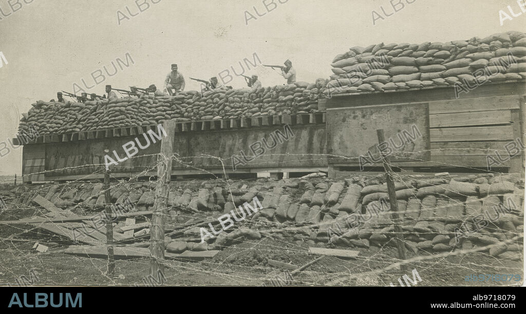 Melilla, agosto de 1909. Guerra de Marruecos. Un blocao español alrededor del cual tuvo lugar un fuerte contra los rifeños.