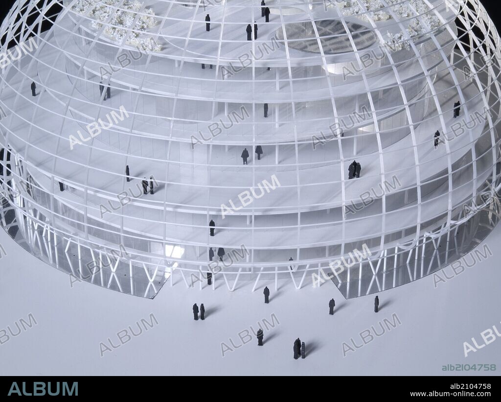 MAQUETA DE EDIFICIO "MEDUSA". ARQUITECTO: EUGENIO AGUINAGA.