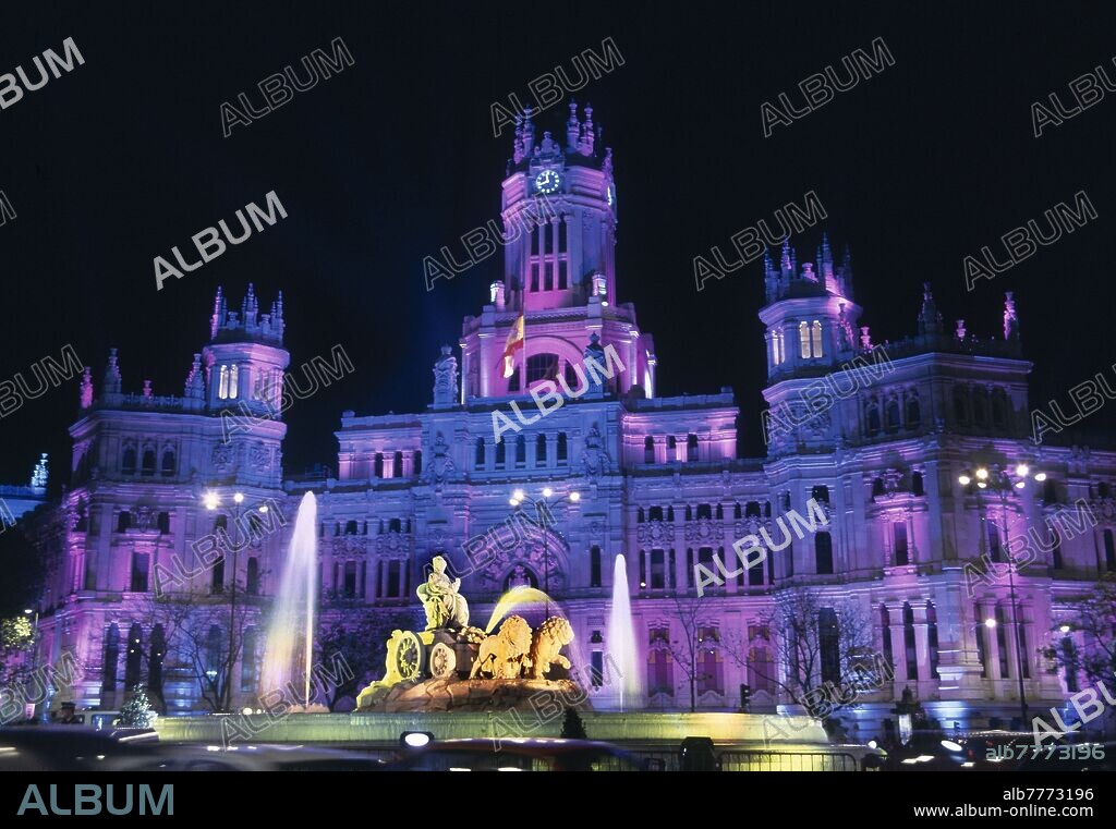 LA CIBELES Y EL PALACIO DE COMUNICACIONES ILUMINADOS CON MOTIVO DE LA BODA DE FELIPE DE BORBON.
