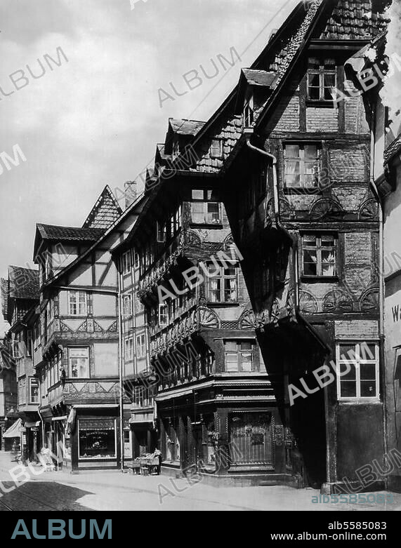 Eulenspiegel, Till bäuerlicher Schalksnarr, Held eines Volksbuches, geb. in Kneitlingen, gest. Mölln 1350. Das Eulenspiegelhaus in Braunschweig. Foto, um 1935.