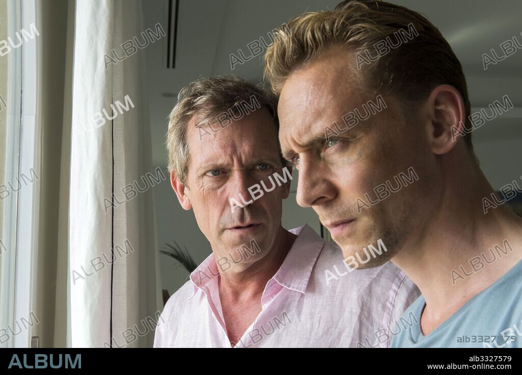 HUGH LAURIE und TOM HIDDLESTON in THE NIGHT MANAGER, 2016, unter der Regie von SUSANNE BIER. Copyright BRITISH BROADCASTING CORPORATION (bbc).