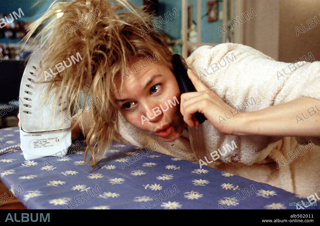 RENEE ZELLWEGER en BRIDGET JONES: SOBREVIVIRE, 2004 (BRIDGET JONES: THE EDGE OF REASON), dirigida por BEEBAN KIDRON. Copyright UNIVERSAL STUDIOS.