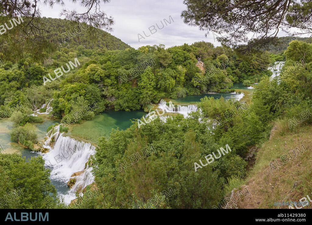 Skradinski Buk, waterfalls, Krka National Park, Croatia, Europe.