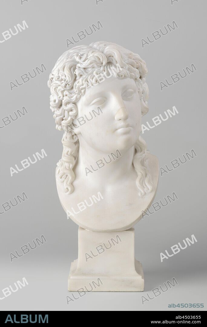 Bust of Apollo, Pharisees bring a woman accused or adultery before Christ (John 8: 2-11), Christ points to or on the ground, ornamental birds: peacock, ornament, festoon, garland, grotesque, Johann Heinrich von Dannecker, 1806, marble (rock), h 40 cm × w 20 cm × d 19 cm × w 14.8 kg.