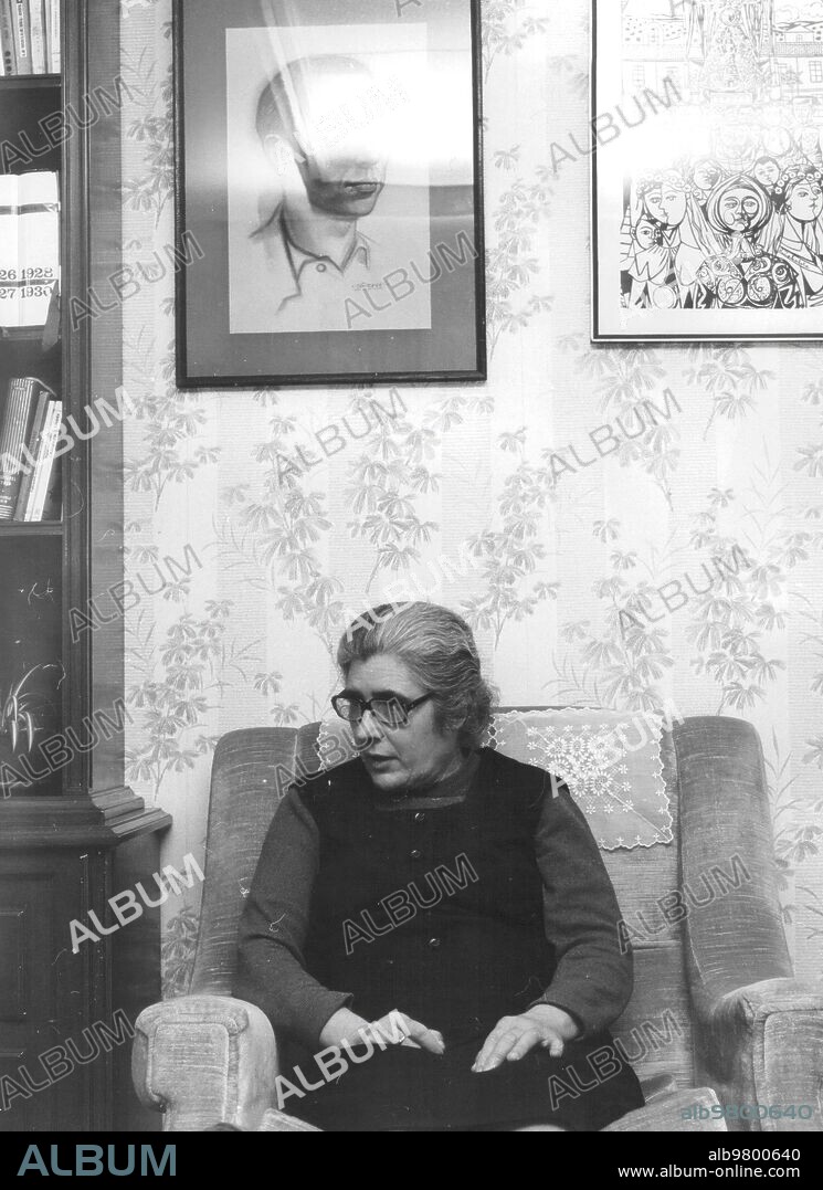 17 marzo 1972. Josefina Manresa, viuda de Miguel Hernández, Entrevistada por tico Medina para Abc con motivo del 30 aniversario de la muerte del Poeta.
