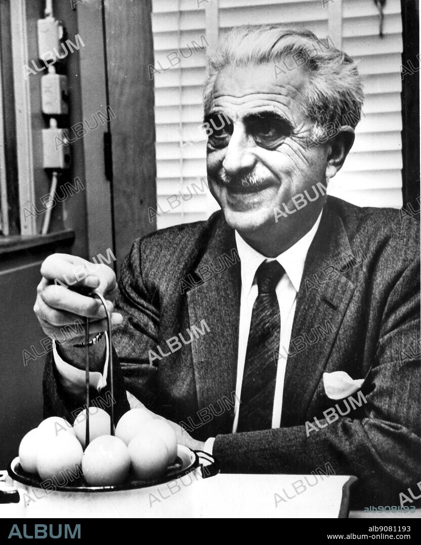 Dr Gregory Pincus whose pioneer research helped to make the use of the pill practical birth control method . Pincus, Gregory Goodwin US physician; inventor of 1st birth control pill (oral contraceptive) _1903-1967.