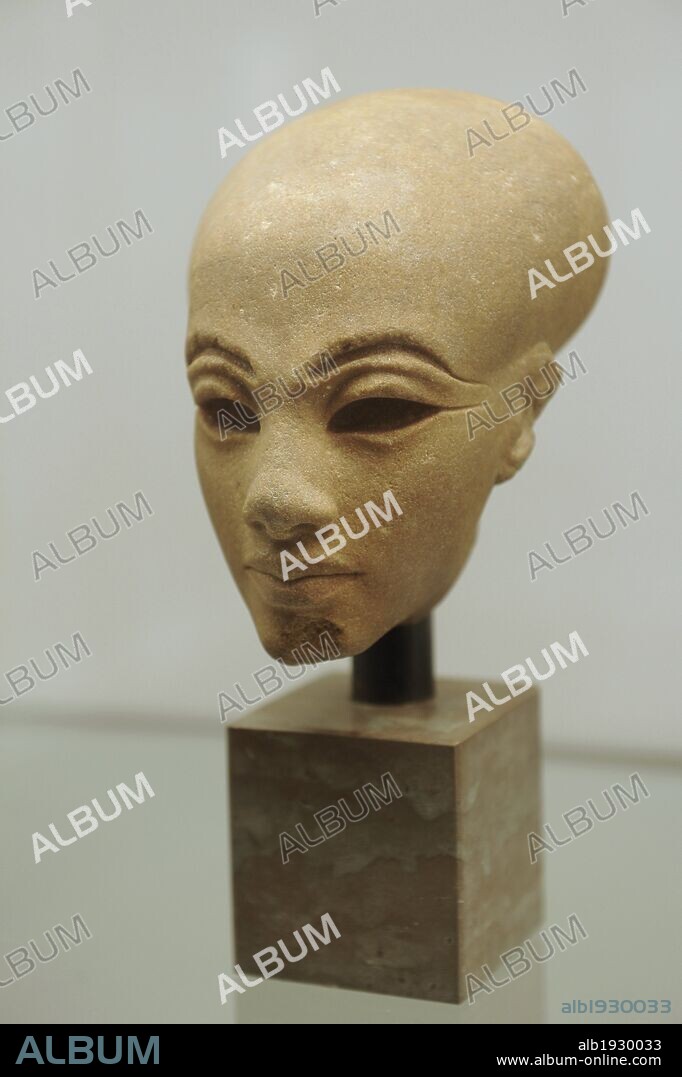 ARTE EGIPCIO. EGIPTO. ESTILO AMARNA. Restos de la cabeza de una PRINCESA. Cuarcita. Probablemente procedente de el-Amarna. Período Amarniense. 1365-1347 a. C. Dinastía XVIII. Imperio Nuevo. Museo Carlsberg Glyptotek. Copenhague. Dinamarca.
