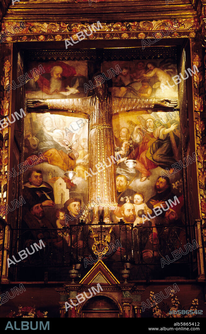 Beget, "Cristo en Majestad" (románico); Iglesia de Sant Cristófol; altar (El Ripollès).