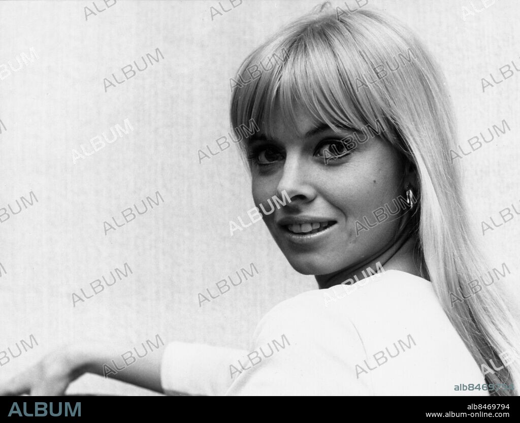 1967-02.. Utan bildtext. Anm. M. Sjödin, medverkade bl.a. i TV-programmet Partaj, sänt första gången 1969-04-03 -Har jag gjort bort mig nu igen? Blondin persons: MARGARETA SJÖDIN sites: SVERIGE.