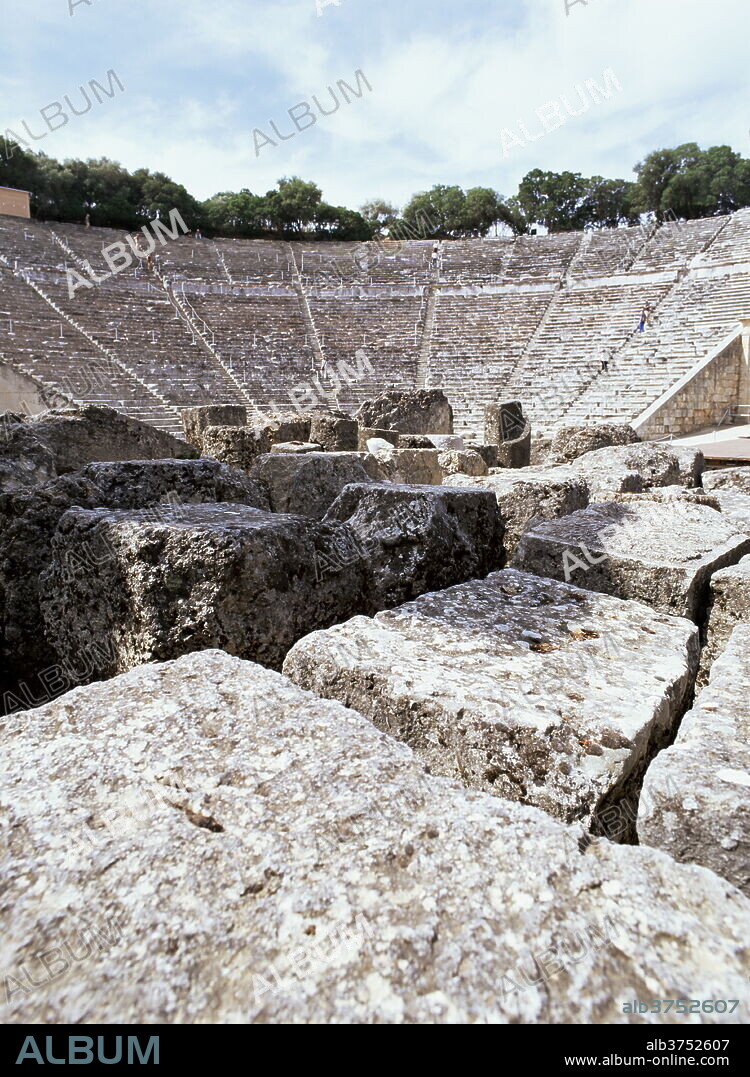 Archaeological site, Olympia, UNESCO World Heritage Site, Peloponnese, Greece, Europe.