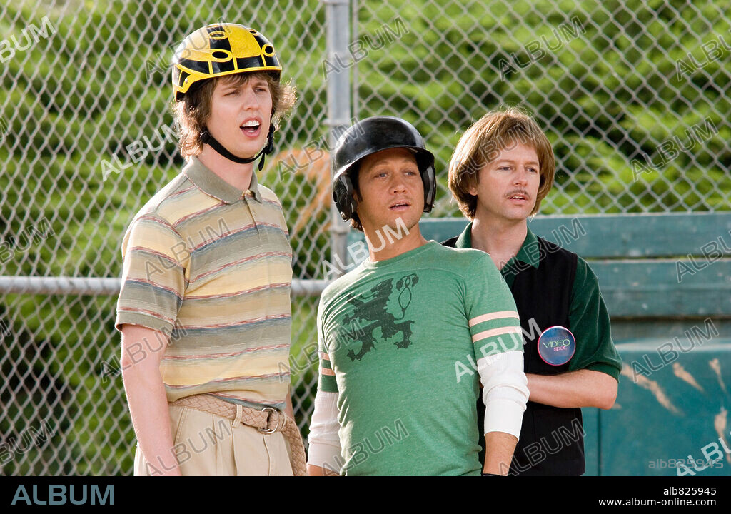 DAVID SPADE, JON HEDER y ROB SCHNEIDER en EL CALIENTABANQUILLOS, 2006 (THE BENCHWARMERS), dirigida por DENNIS DUGAN. Copyright COLUMBIA PICTURES / MICHAELS, DARREN.