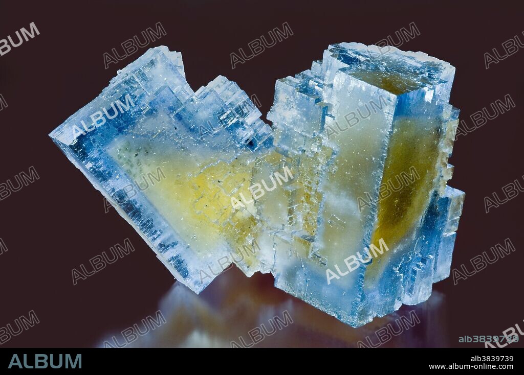 Fluorite (also called fluorspar) is a halide mineral composed of calcium fluoride, CaF2. It has a Mohs Scale hardness of 4. Approximate specimen dimension: 10 x 6 x 6 cm. Minerva Mine #1, Cave-in-Rock District, Southern Illinois, USA.